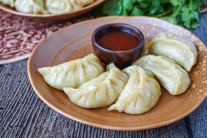 Veg Momos (Half)