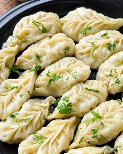 Paneer Momos (Full)