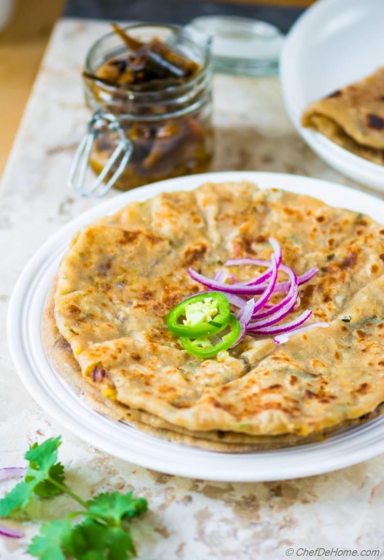 Aloo Pyaz Paratha